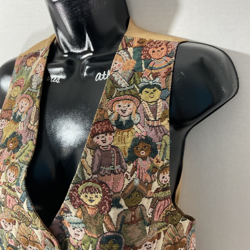 Vintage Nadia Children of the World Tapestry Vest Size Medium - Picture 6 of 8